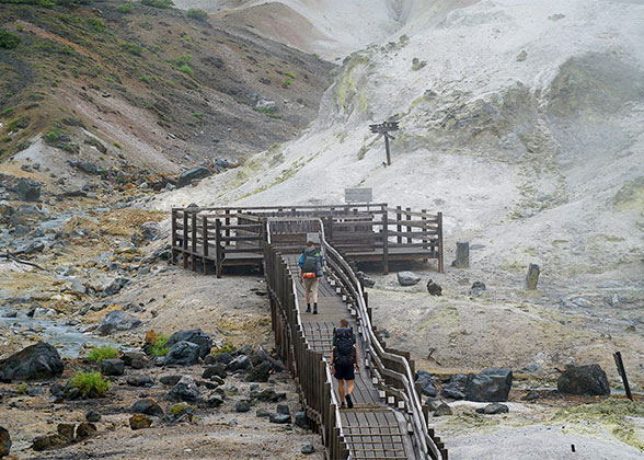 Jigokudani Observation Deck