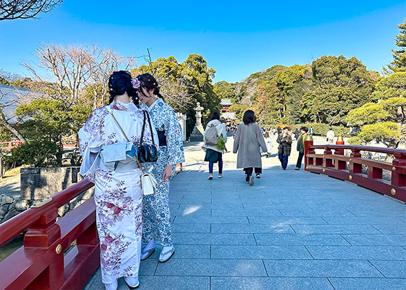 Girls Dressed in Kimono