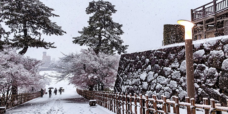 Kanazawa Streetscapes on Snowy Day