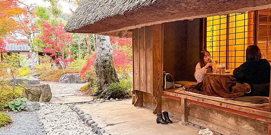 Peaceful Fall View in Kanazawa