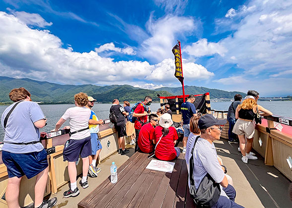 Lake Kawaguchi Cruise