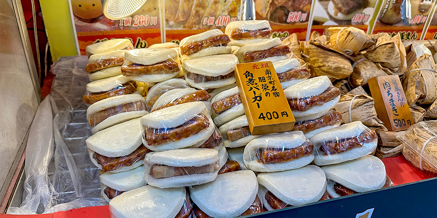 Snacks in Nankin-machi