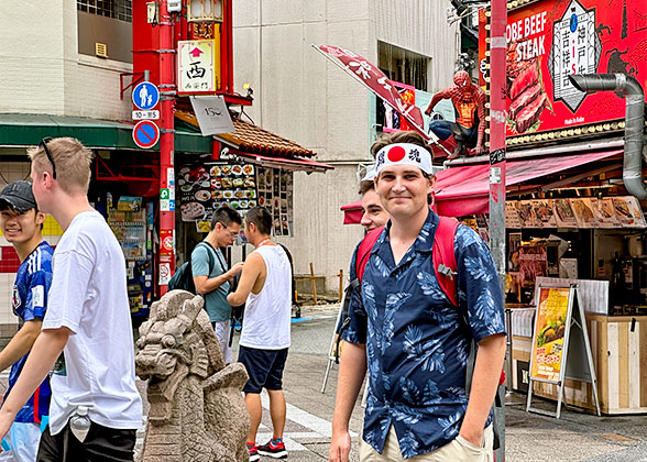 Visitors in Nankin-machi