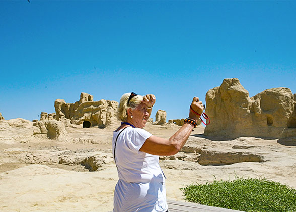 Visit Koshoy Korgon