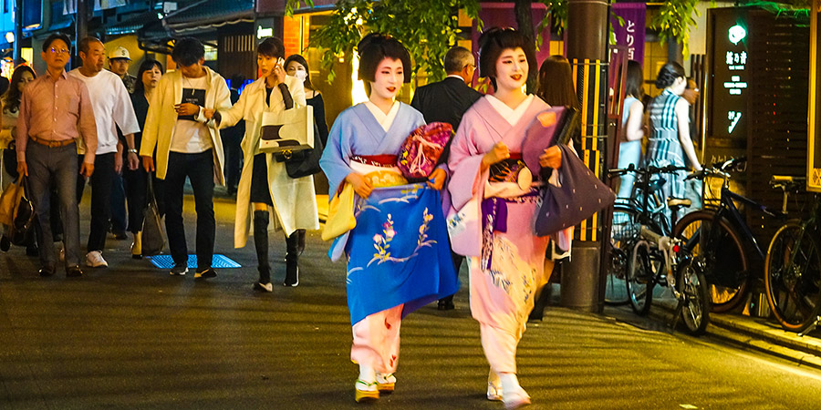 Geisha in Gion