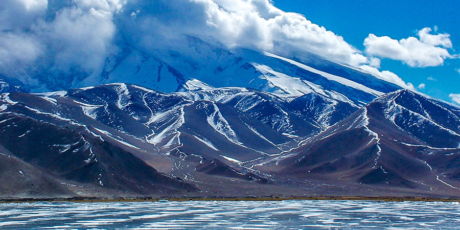 Lake Khovsgol in April