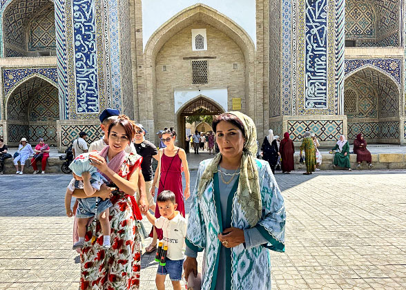 Local People at Miri-Arab Madrasah