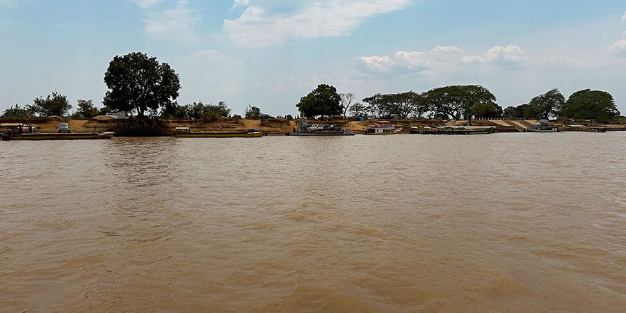 Tsiribihina River in Rainy January