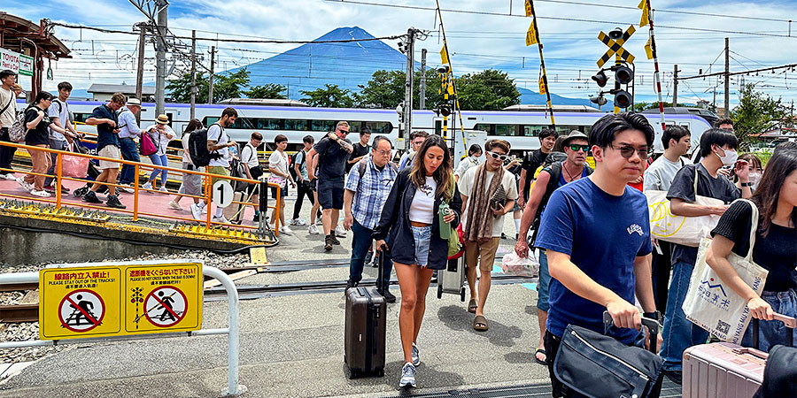Visitors in Mount Fuji Climbing Season