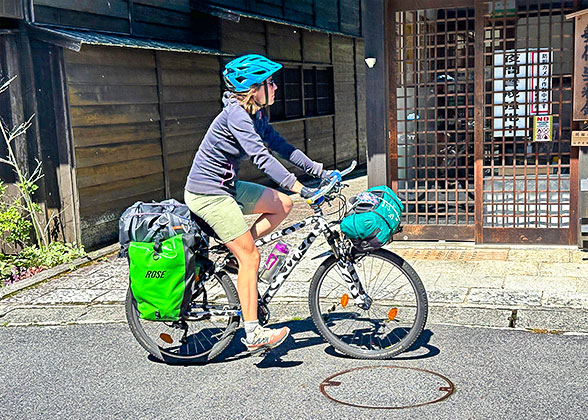Riding the Bicycle around Mt. Fuji