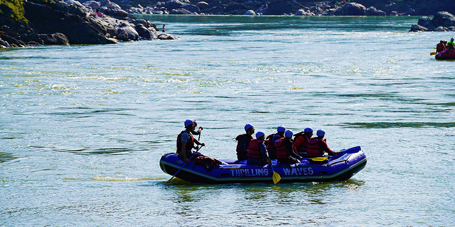 Boating on Nojiri Lake