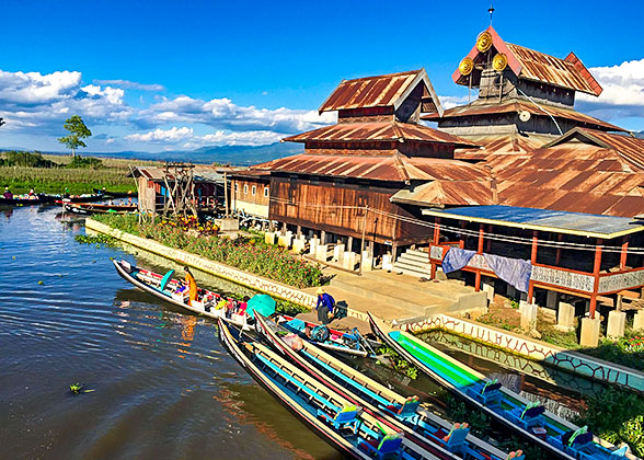 Nga Phe Chaung Monastery