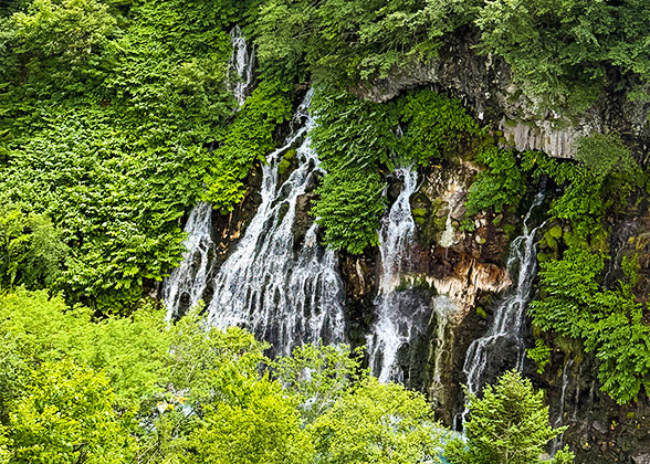 Ryuzu Waterfall
