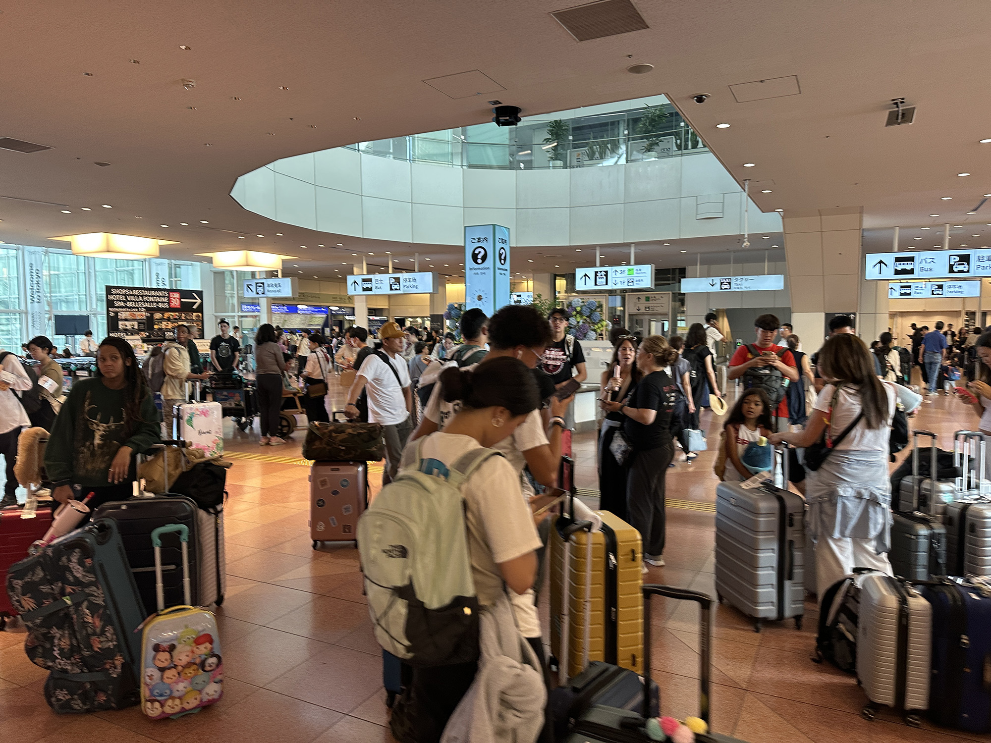 Crowds in Yokohama Station