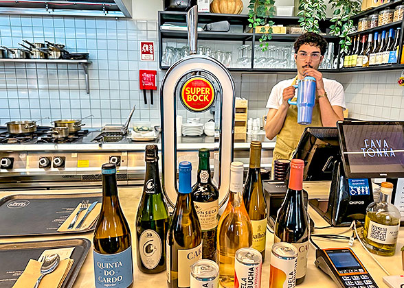 Dine at a Local Restaurant in Porto