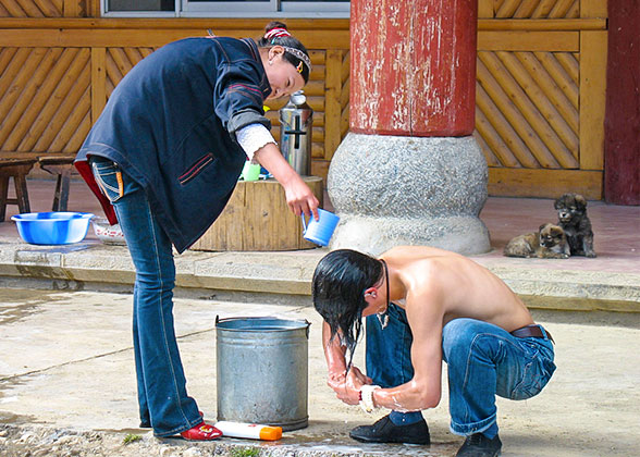 Visit a Local Family in Shangri-la