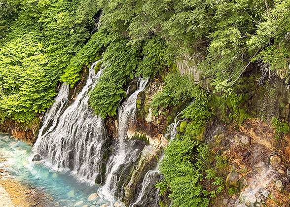 Shirahige Waterfall
