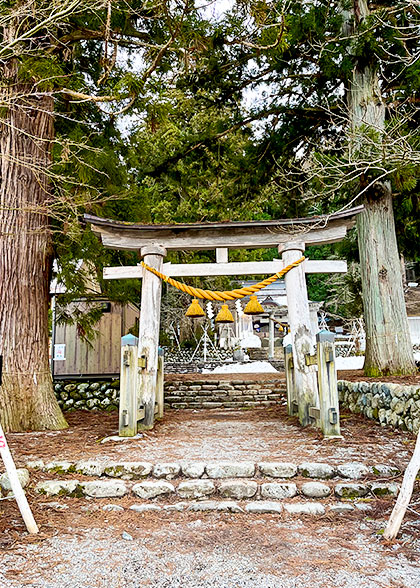 Shirakawa Hachimangu Shrine