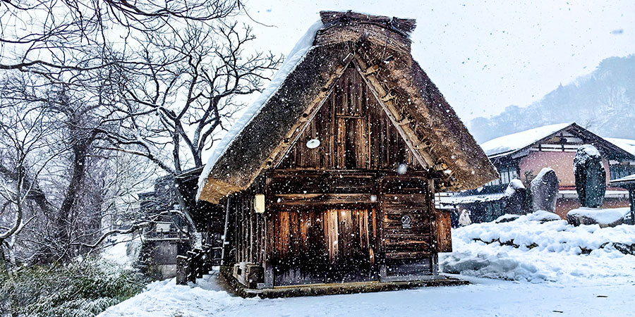 Snow-capped Gassho-style Houses