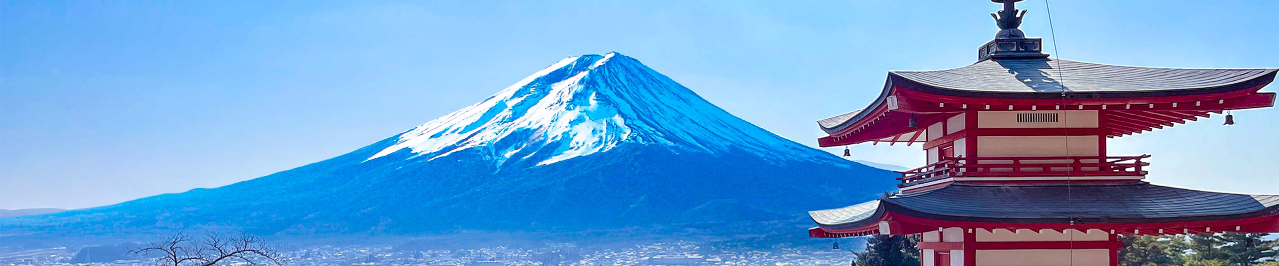 Beautiful Snowcap on Mount Fuji