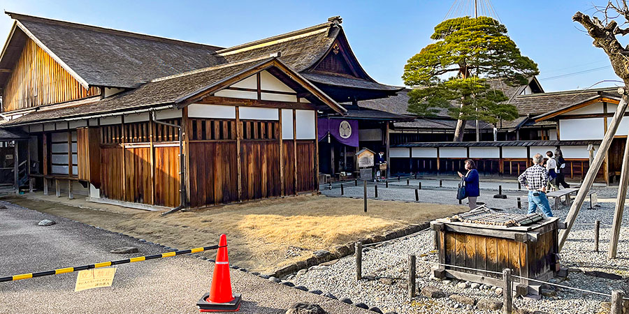 Takayama Jinya