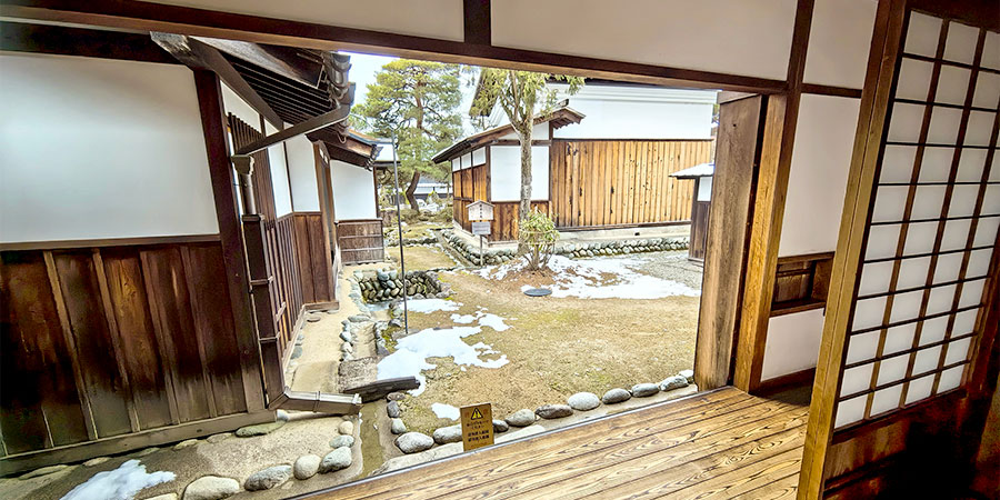 First Snow in Takayama in November