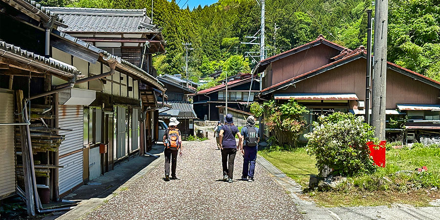 Takayama Weather in August