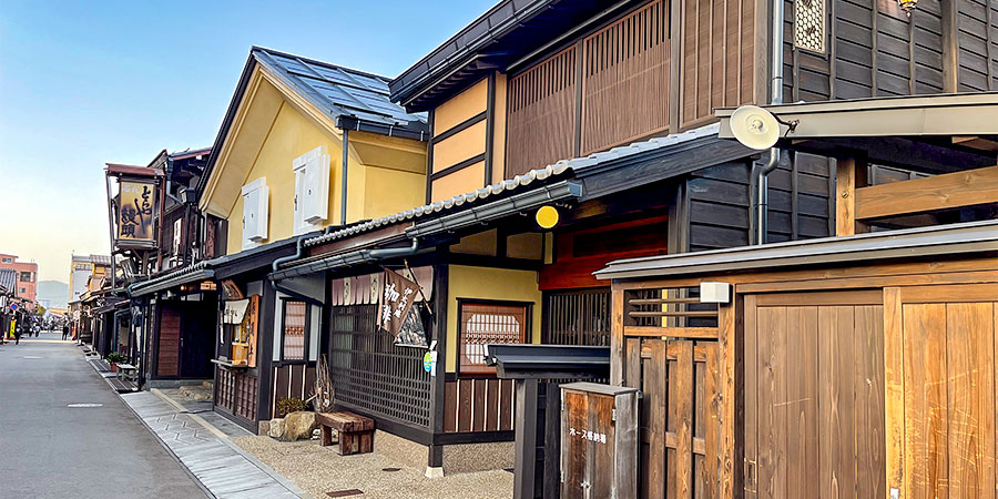 Takayama Weather in July