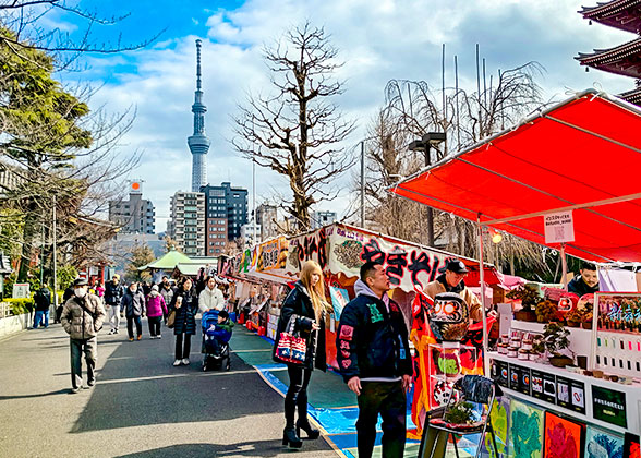 Tori no Ichi Fair in November, Tokyo
