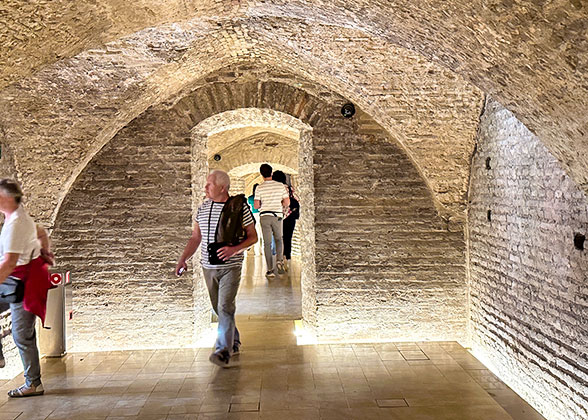 Visit the Inside of Trakai Island Castle