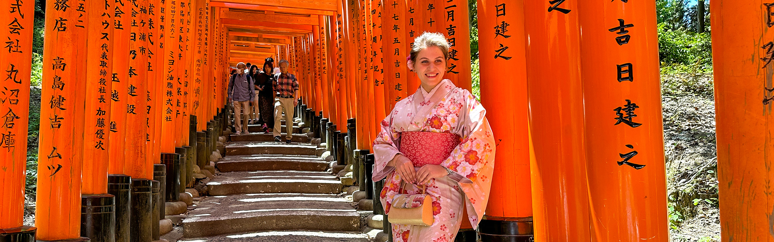 Foreign Visitor at Fushimi Inari Taisha