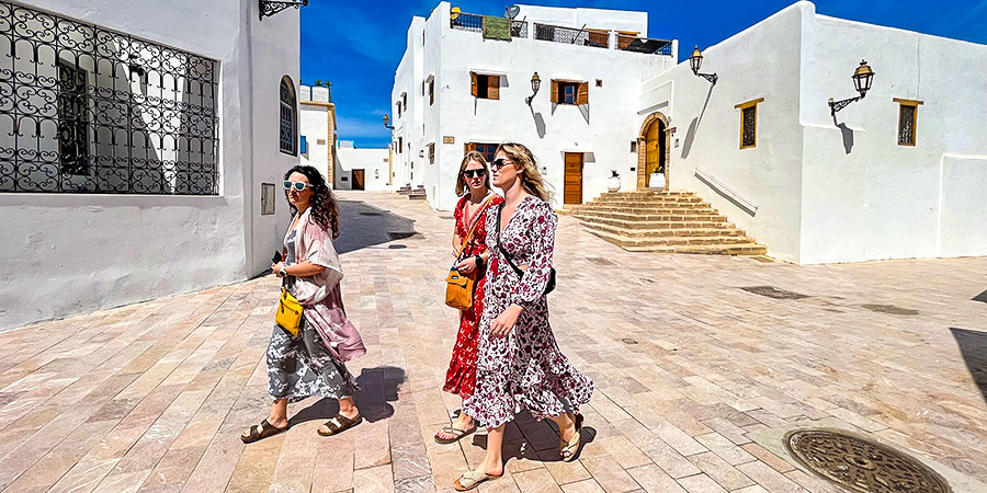 Dressing in Algeria in August
