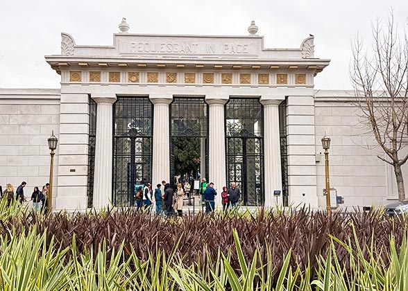 Recoleta Cemetery