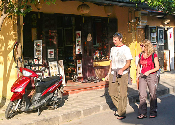 Da Nang Streets