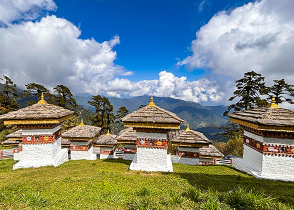 Stunning Himalayas Views from Dochula Pass