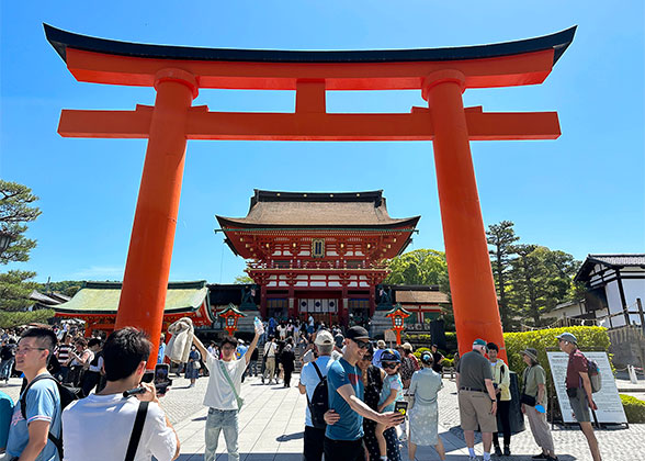 Fushimi Inari Taisha in Good Weather