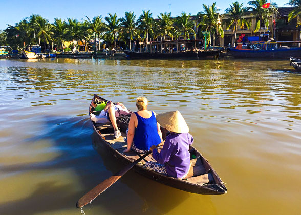 Rowing at Noon in Saigon