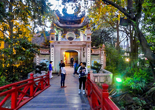 Hoan Kiem Lake in Autumn