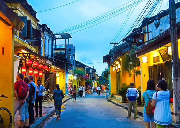 Muggy Evening in Old Town