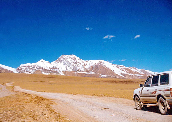 Glittering Snow under Bright Sunshine