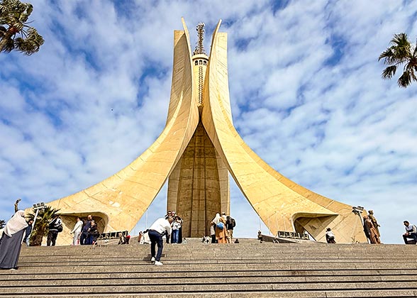 Martyrs’ Memorial Monument