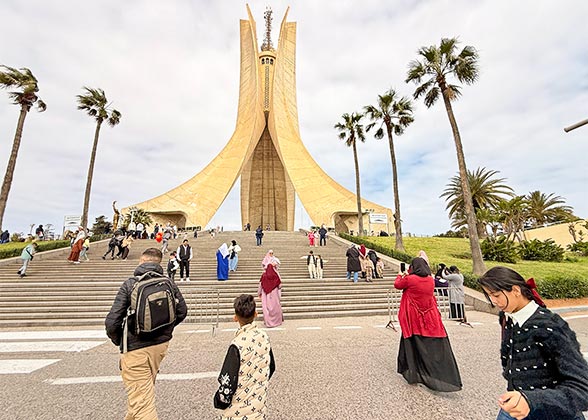 Martyrs’ Memorial Monument