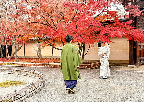 Meigetsu-in in Autumn