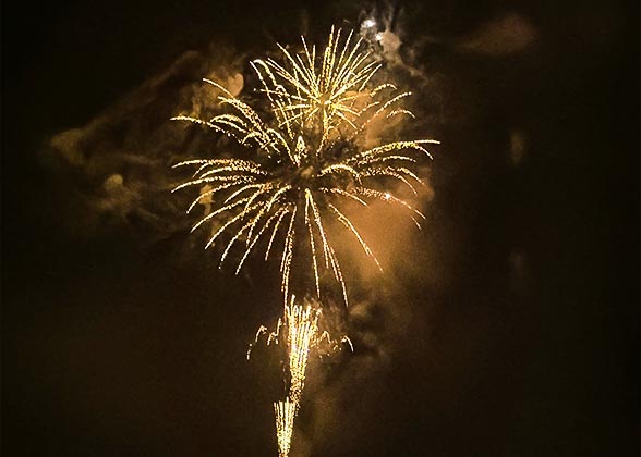 Summer Fireworks Festivals in Minato Mirai 21