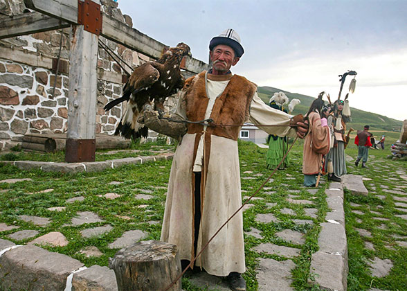 Eagle Performance in Olgii