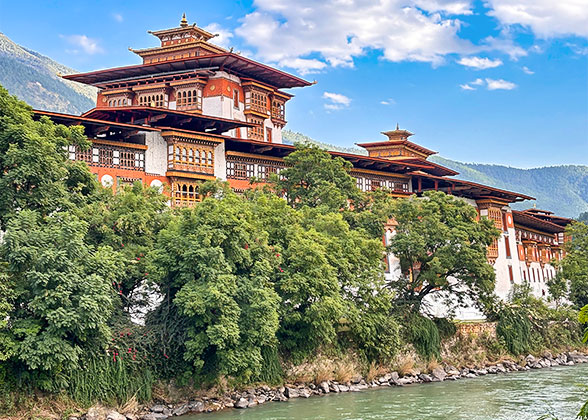 Punakha Dzong Standing by Riverside