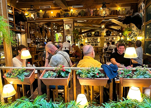Leisurely Restaurant in Chile