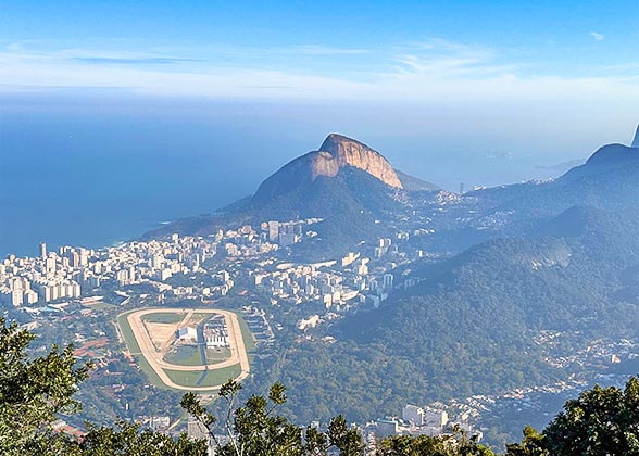 Overlook Sugarloaf Mountain from Mount Corcovado