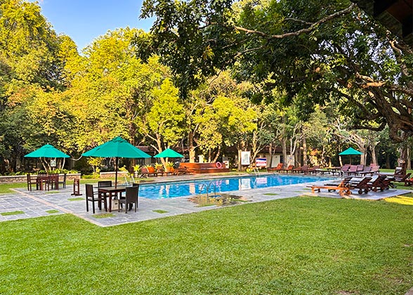 Swimming Pool, Estancia