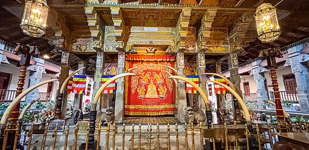 Temple of the Sacred Tooth in Kandy